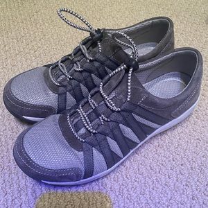 NEW PRICE Dansko’s women’s shoes